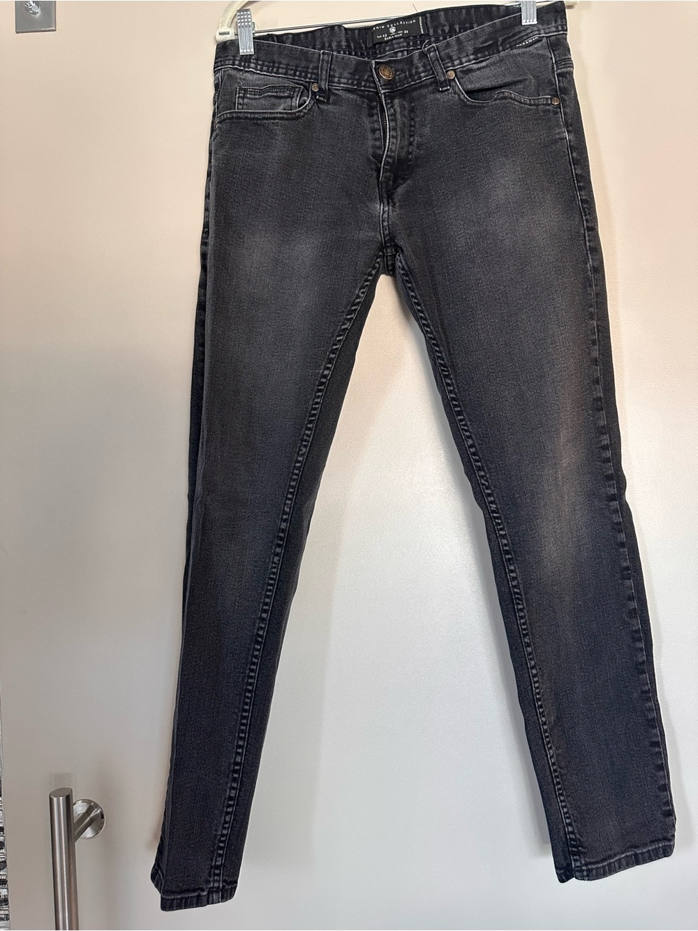 Zara Men’s Black Slim Stretch Jeans